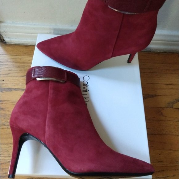 Calvin Klein Georgene Suede Booties Size 8.5 US - Picture 6 of 8